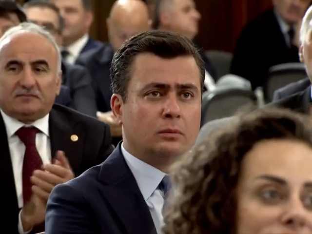 cumhurbaskani-erdogan-dan-gokcek-in-oglunu-mest-19127549_915_m